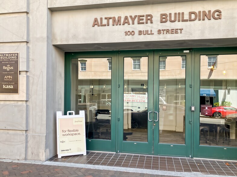 More Photos Of 100 Bull St, Savannah Coworking Space