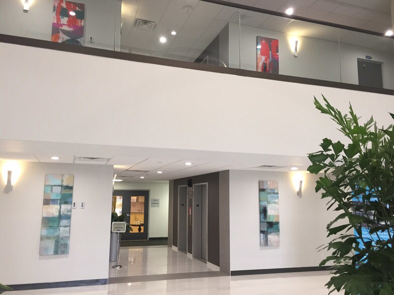 More Photos Of 225 S Westmonte Dr, Altamonte Springs Unknown For Lease