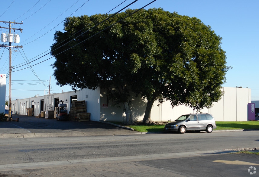 More Photos Of 10925 Kalama River Ave, Fountain Valley Unknown For Lease