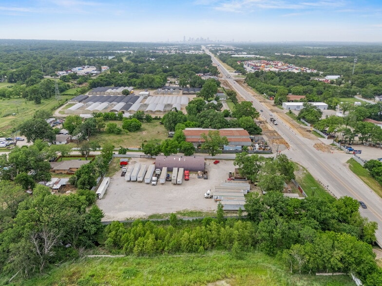Primary Photo Of 9505 S Central Expy, Dallas Warehouse For Sale