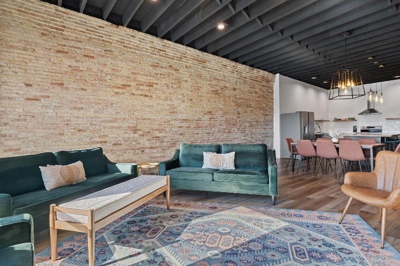 More Photos Of 105 E Main St, Niles Storefront For Sale