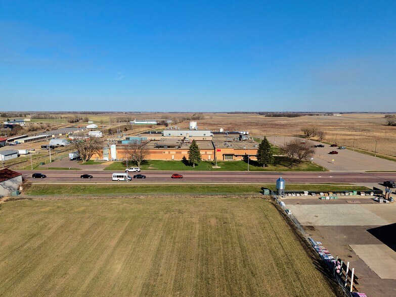 More Photos Of 710 N State St, Fairmont Industrial For Sale
