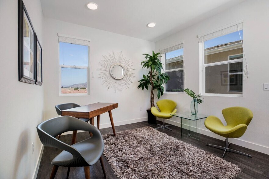 More Photos Of 11114 Darling Rd, Ventura Apartments For Lease