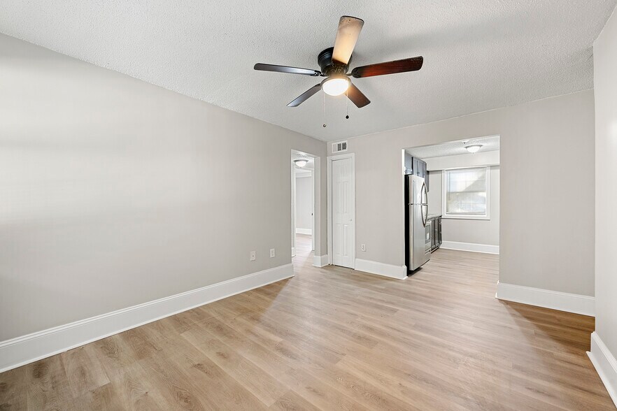 More Photos Of 150 Fairfield Pl NW, Atlanta Apartments For Sale