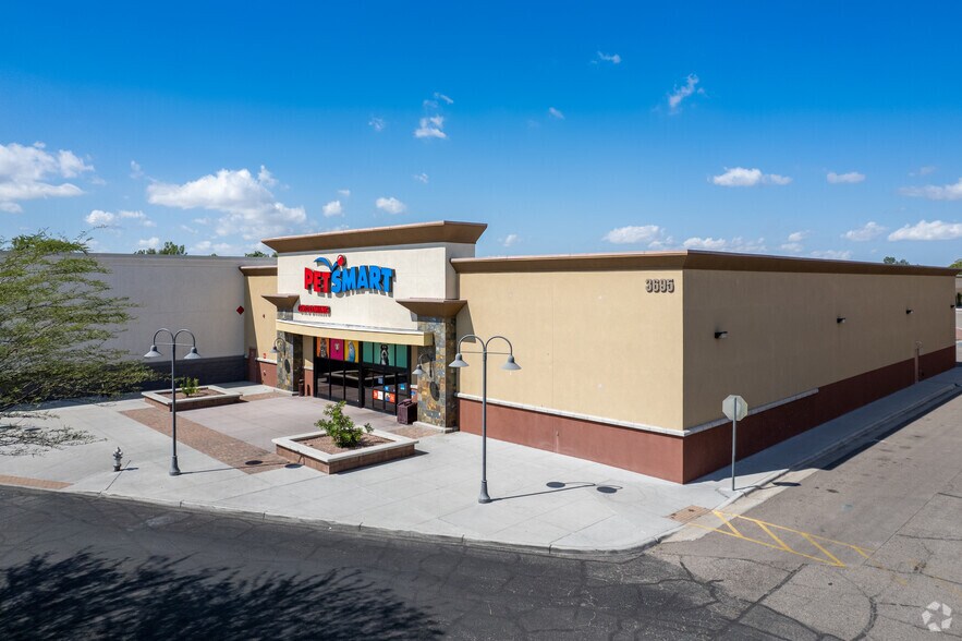 More Photos Of 3413-3761 E Broadway Blvd, Tucson Unknown For Lease