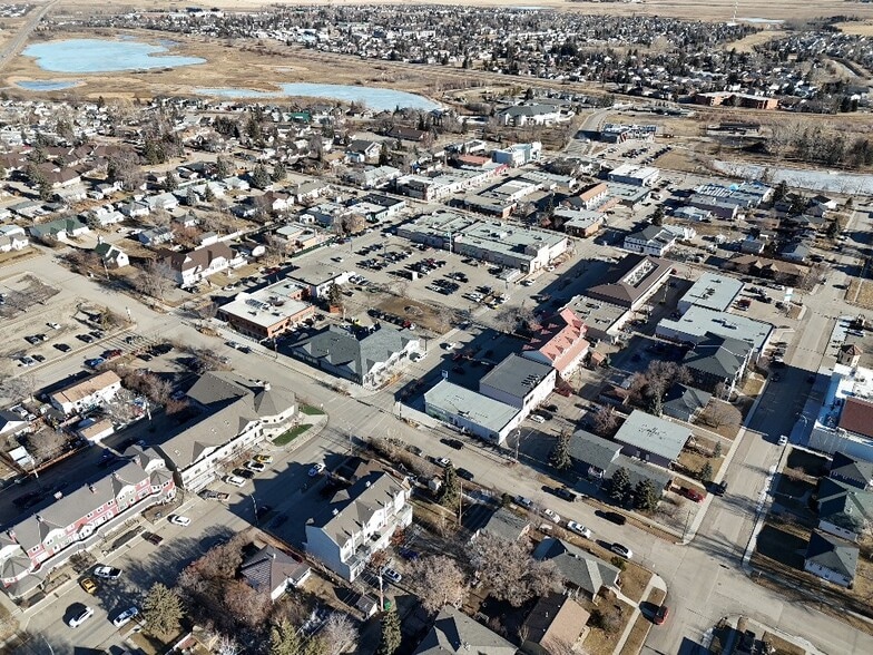 More Photos Of 226 First Av, Strathmore Land For Sale