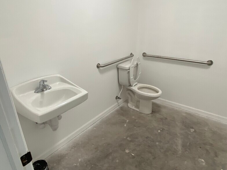 More Photos Of 1495 northwood dr, Saint Augustine Unknown For Lease