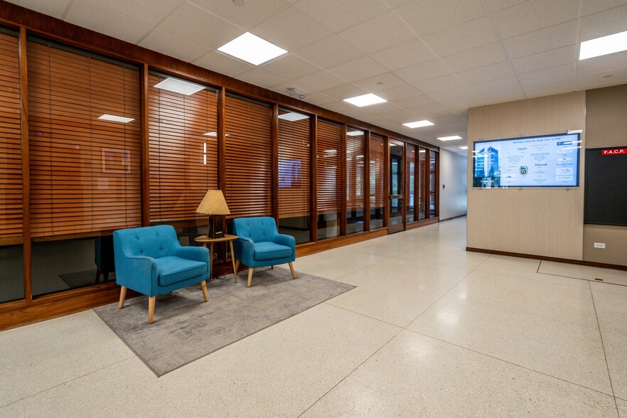 More Photos Of 215 W Oak St, Fort Collins Medical For Sale