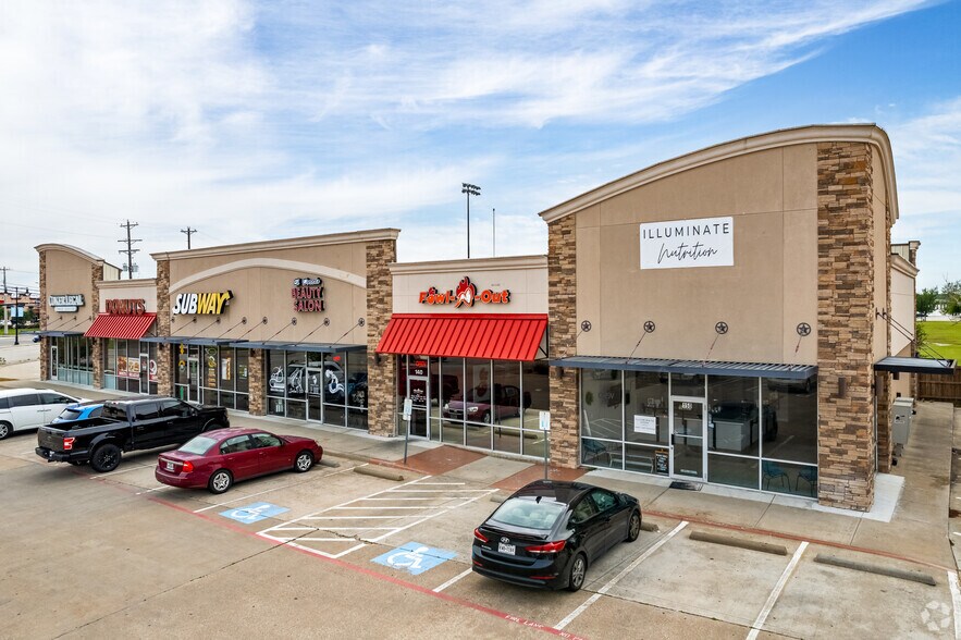 More Photos Of 407 W Eldorado Pky, Little Elm Unknown For Lease