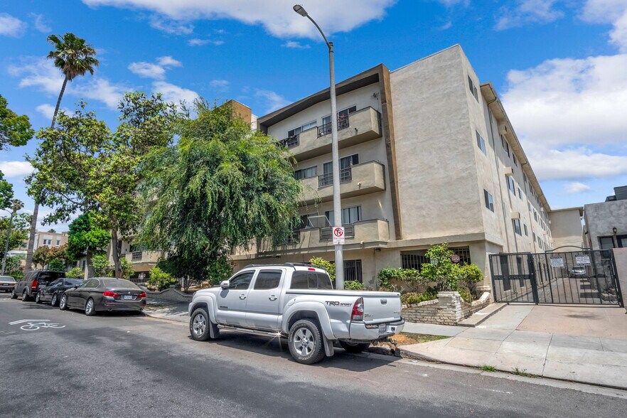 More Photos Of 1536 N Serrano Ave, Los Angeles Apartments For Sale