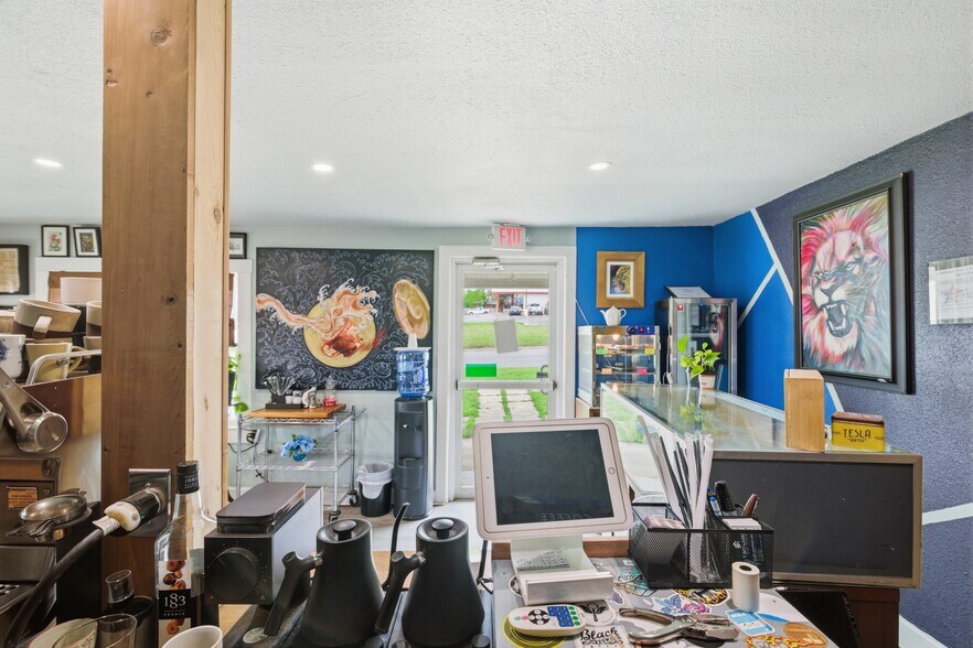 More Photos Of 201 S 31st St, Temple General Retail For Sale