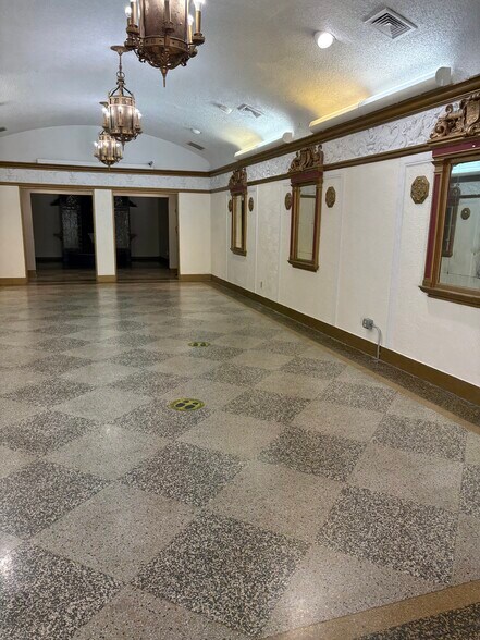 More Photos Of 821-825 Haddon Ave, Collingswood Storefront Retail Residential For Lease