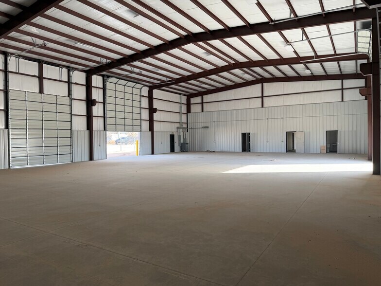 More Photos Of 5522 S County Road 1160, Midland Warehouse For Sale