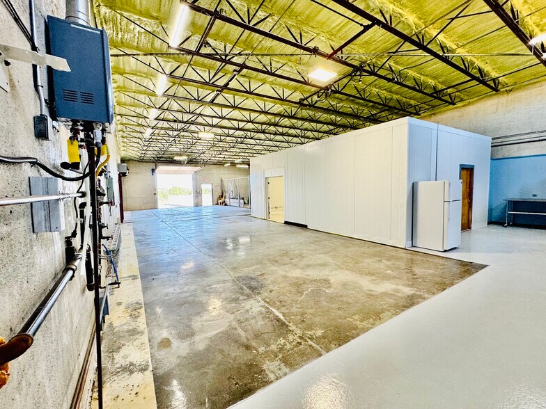More Photos Of 36730 Democracy Dr, Trinidad Warehouse For Lease