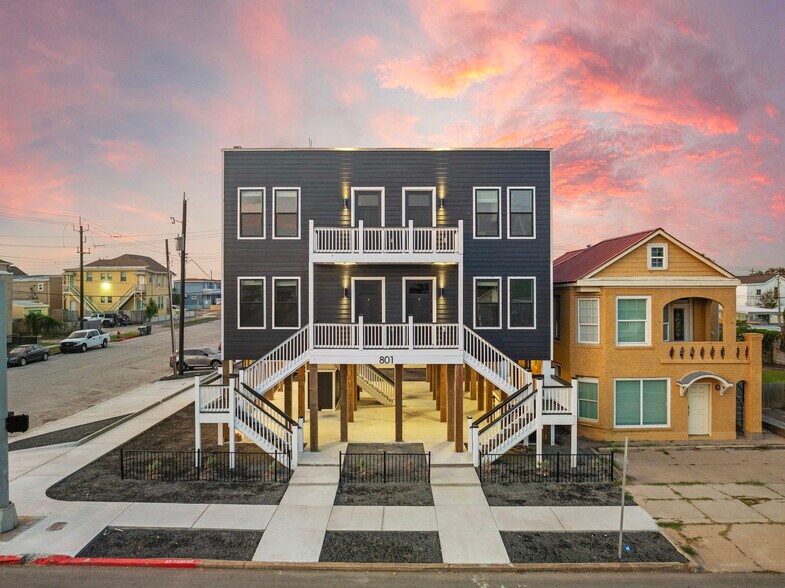 More Photos Of 801 Broadway St, Galveston Apartments For Sale