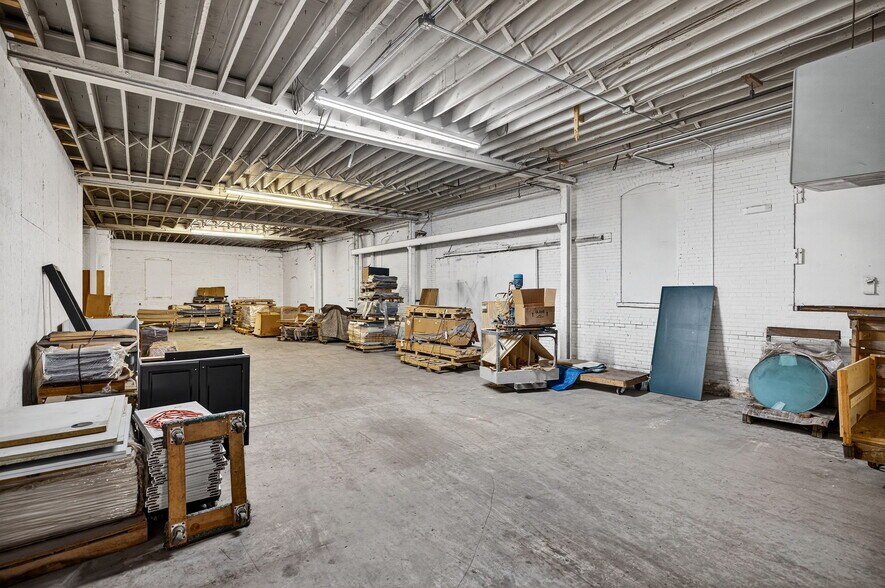 More Photos Of 168-171 Bower Street Ext, Montgomery Manufacturing For Sale
