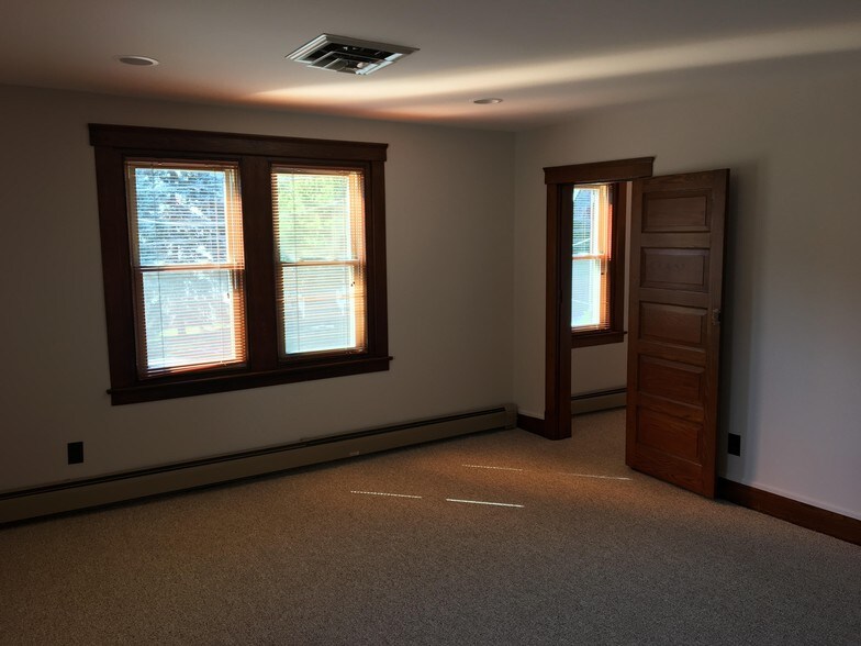 More Photos Of 147 W Lancaster Ave, Paoli Loft Creative Space For Lease