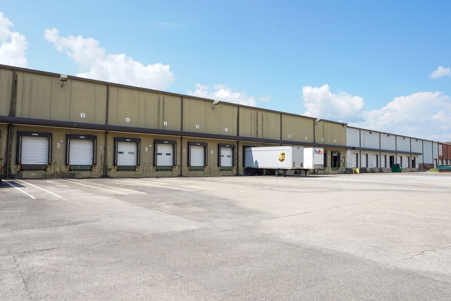 More Photos Of 400 Kellys Creek Rd, Rabun Gap Warehouse For Lease