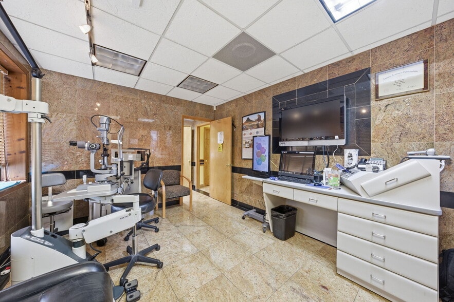 More Photos Of 415 Totowa Rd, Totowa Medical For Sale