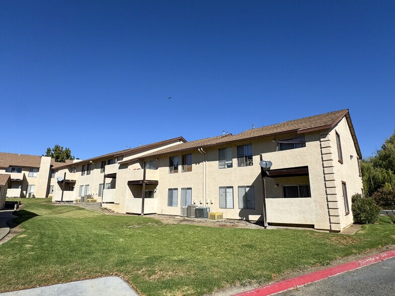 More Photos Of 32 E Main St, Winters Apartments For Sale