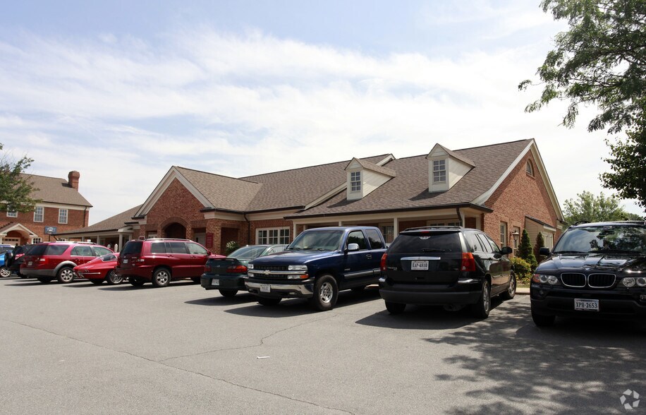 More Photos Of 1400 Sunset Ln, Culpeper Medical For Lease