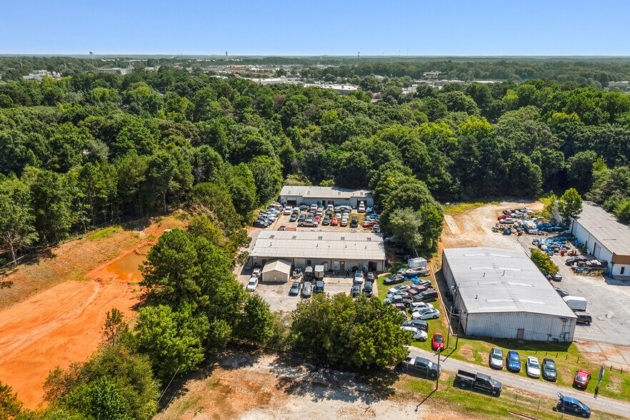 Primary Photo Of 874 Davis Dr, Conyers Light Manufacturing For Sale