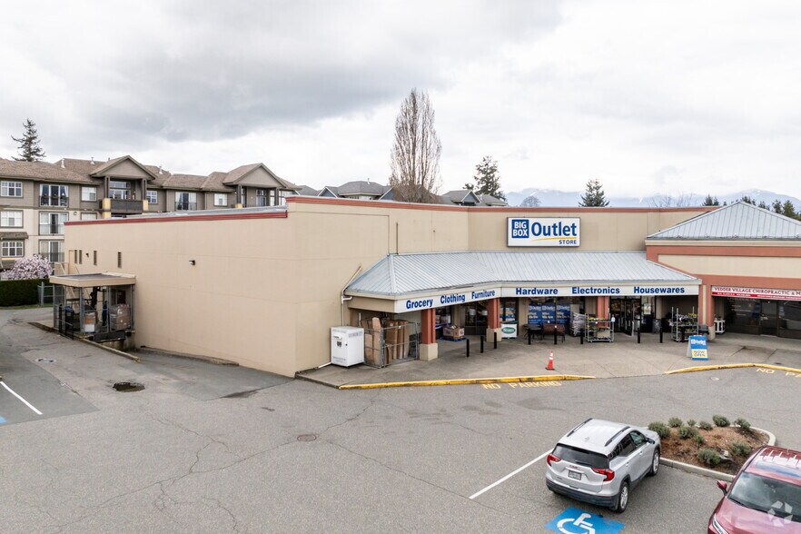More Photos Of 5725 Vedder Rd, Chilliwack Freestanding For Sale
