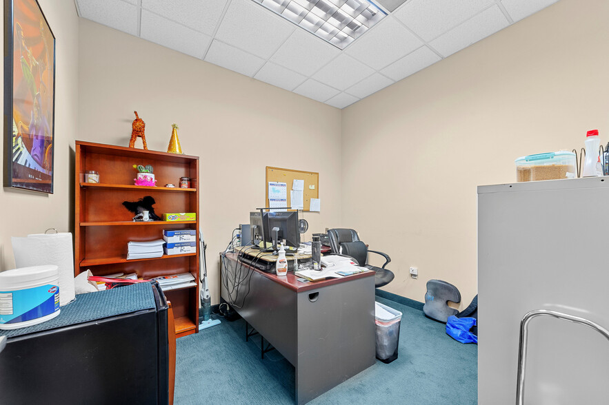 More Photos Of 11780 W Sample Rd, Coral Springs Office For Sale