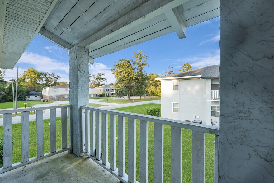 More Photos Of 97 Ivey St, Richmond Hill Apartments For Sale