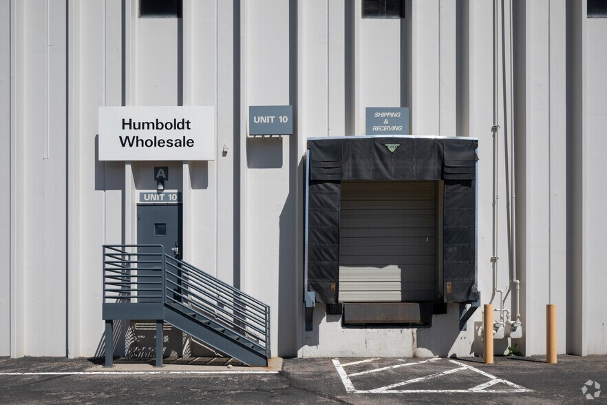 More Photos Of 6260 N Washington St, Denver Warehouse For Lease