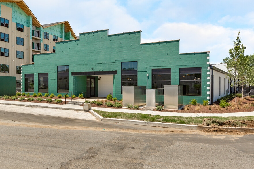 More Photos Of 921 Cherokee Ave, Nashville Storefront Retail Office For Lease