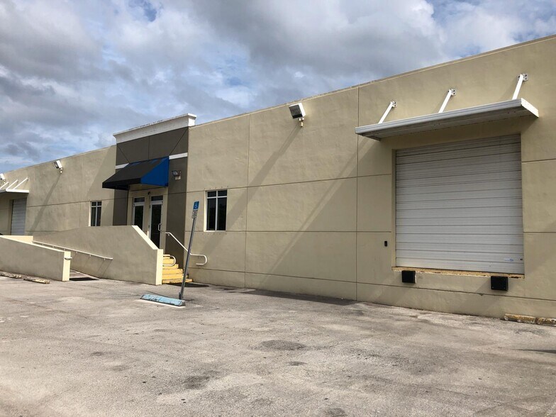 Primary Photo Of 17401 NW 2nd Ave, Miami Warehouse For Lease