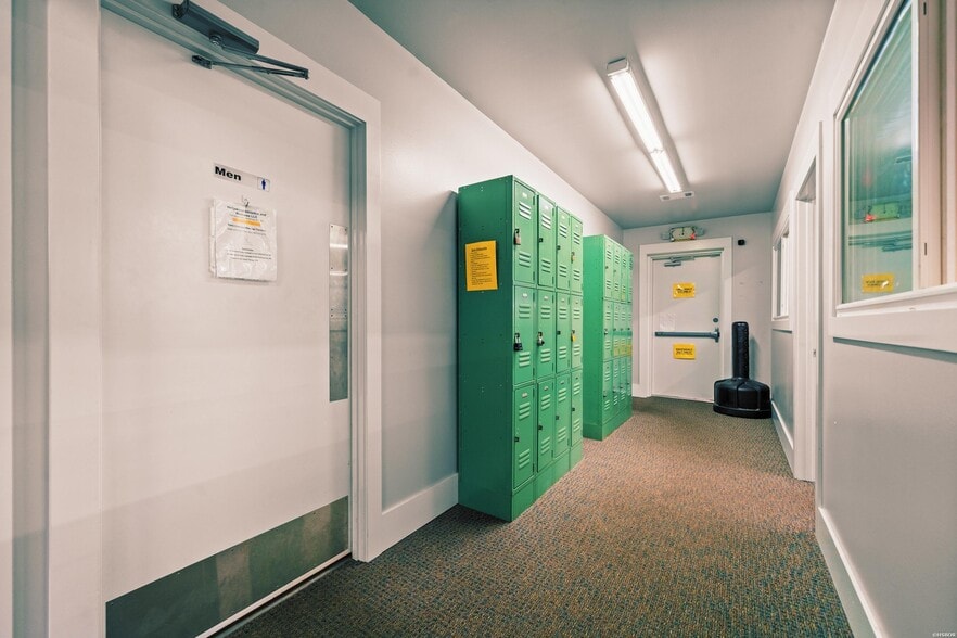 More Photos Of , Hot Springs General Retail For Sale