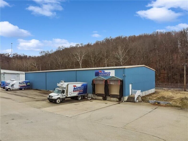 More Photos Of 479 Ferguson Rd, Dunbar Refrigeration Cold Storage For Sale