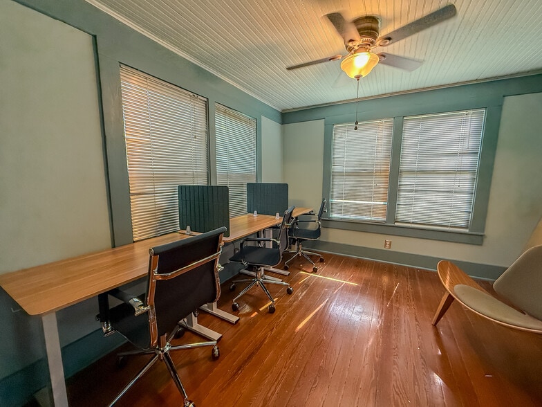 More Photos Of 1116 Santa Fe St, Corpus Christi Coworking Space