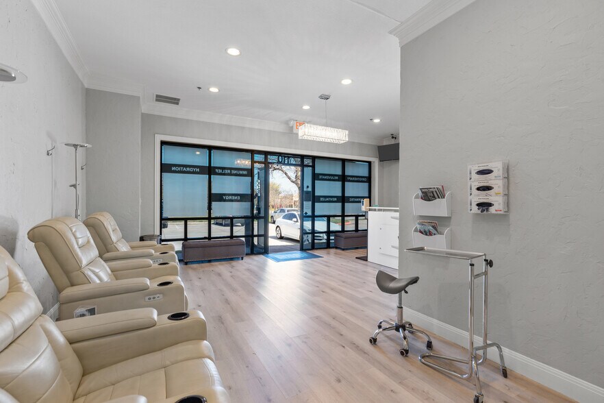 More Photos Of 2615 E Southlake Blvd, Southlake Office For Lease