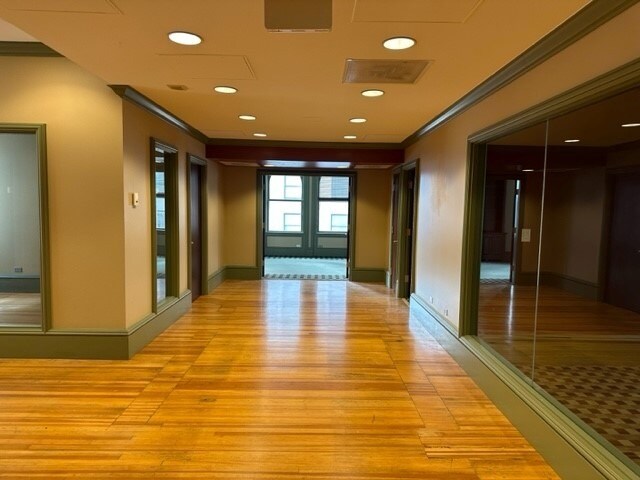 More Photos Of 730 17th St, Denver Office For Sale
