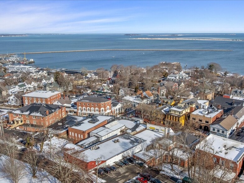 More Photos Of 46 Main St, Plymouth Storefront For Sale