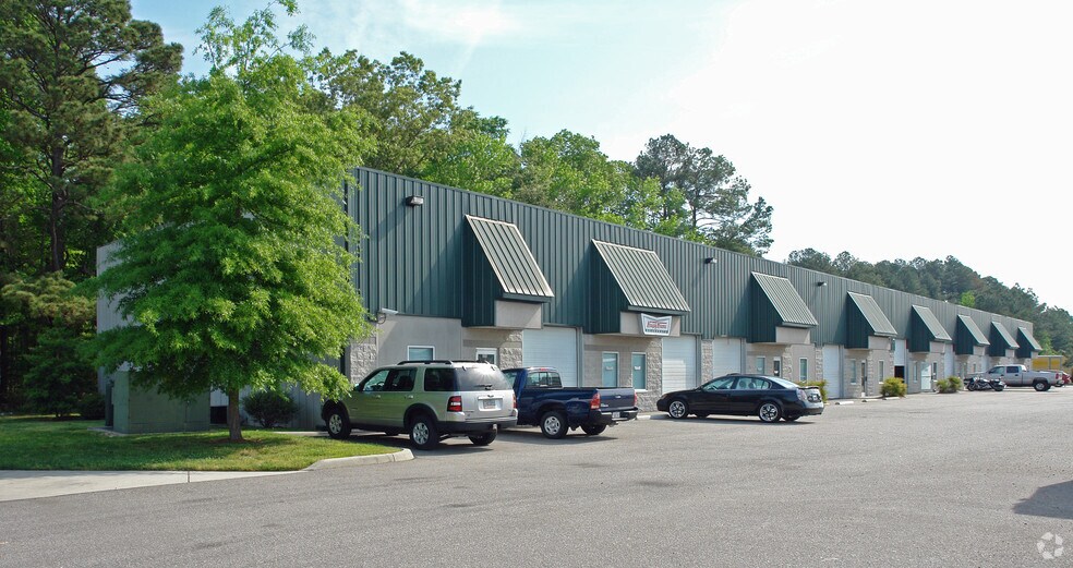 More Photos Of 541 Central Dr, Virginia Beach Unknown For Lease