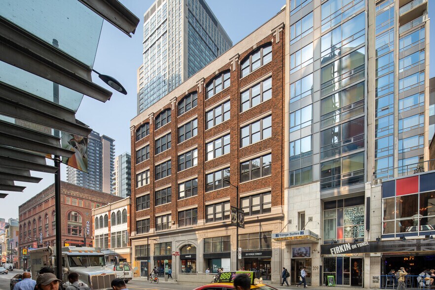 More Photos Of 211 Yonge Street, Toronto Office For Lease