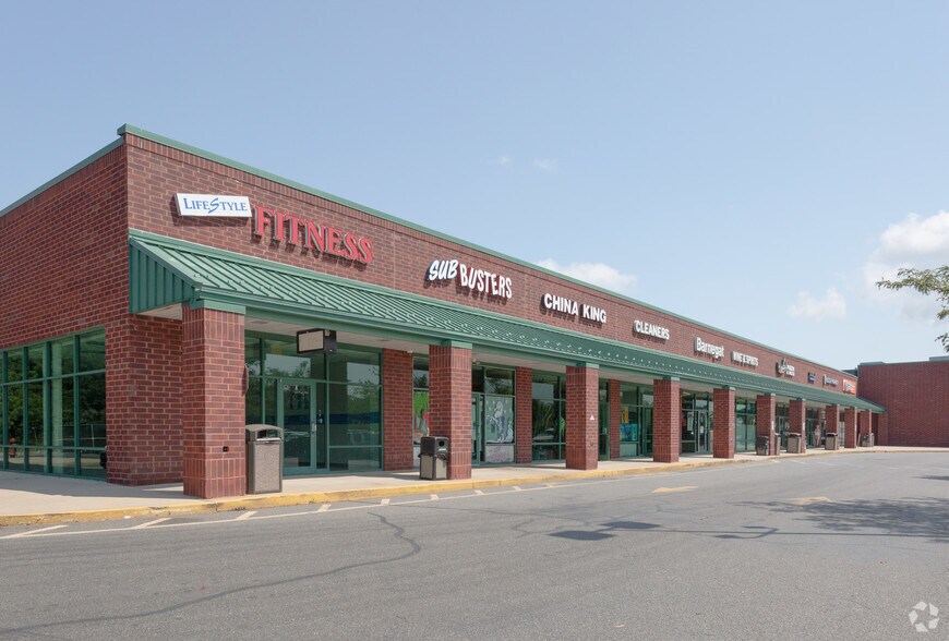 More Photos Of 912 W Bay Ave, Barnegat Storefront For Lease