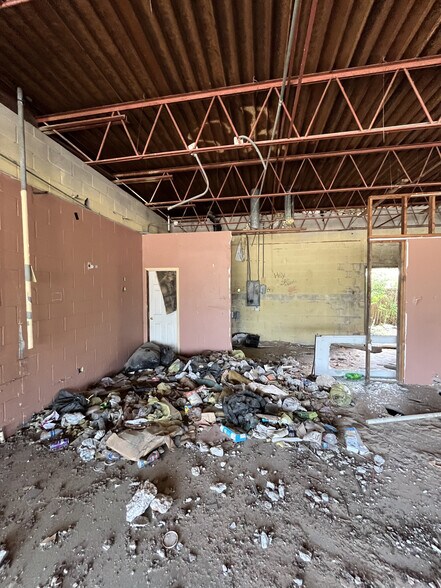 More Photos Of 6512-6528 N Peoria Ave, Tulsa General Retail For Sale