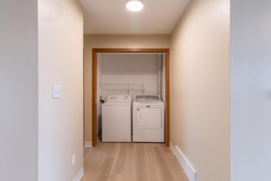 More Photos Of 215 Jewel Dr, Ames Multifamily For Sale