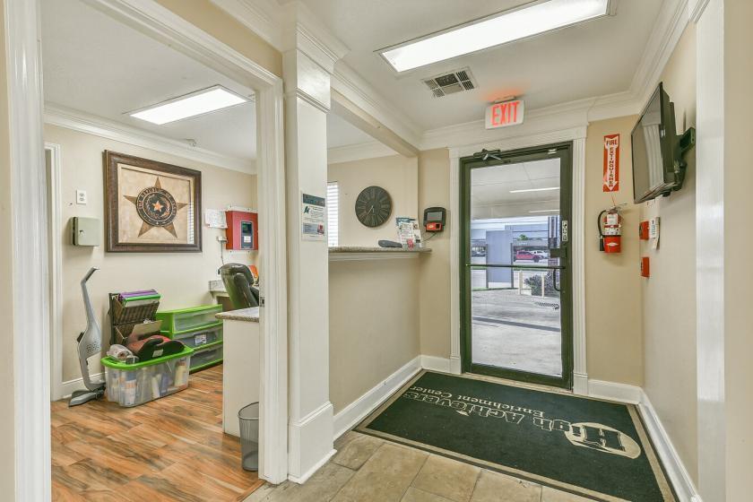 More Photos Of 9608 Spencer Hwy, La Porte Daycare Center For Sale