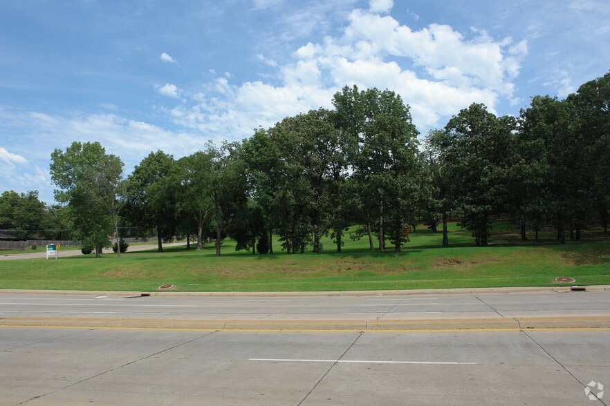 More Photos Of E 81st St & S Harvard Ave, Tulsa Land For Sale