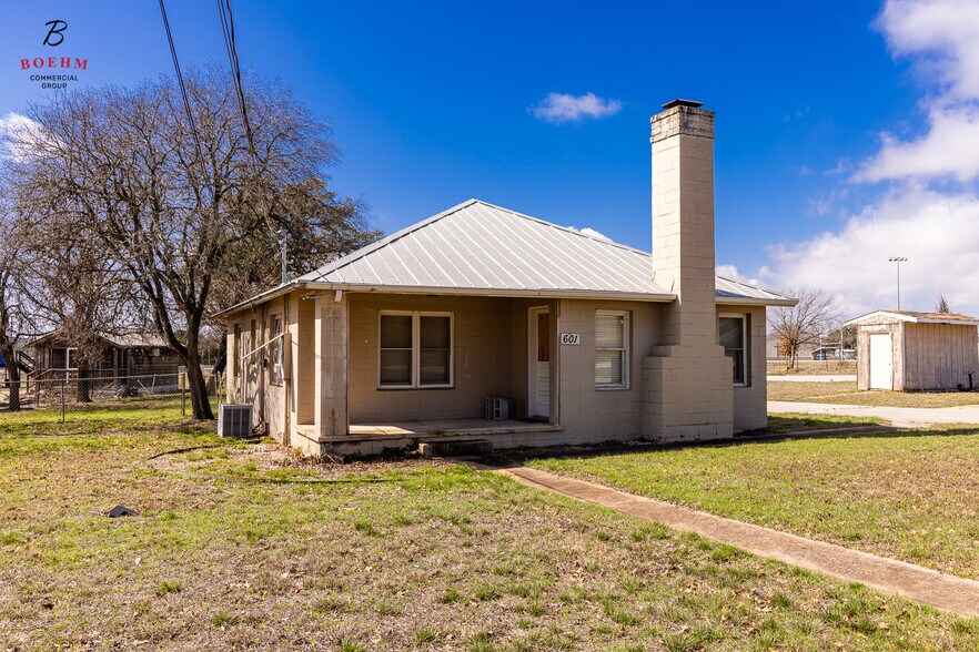 More Photos Of 601 Peterson Farm Rd, Kerrville Land For Sale