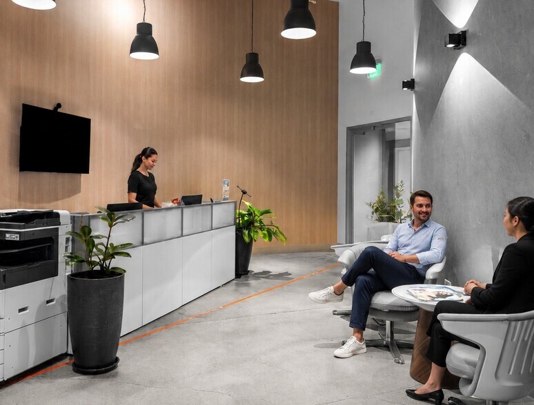 More Photos Of 333 Las Olas Way, Fort Lauderdale Coworking Space
