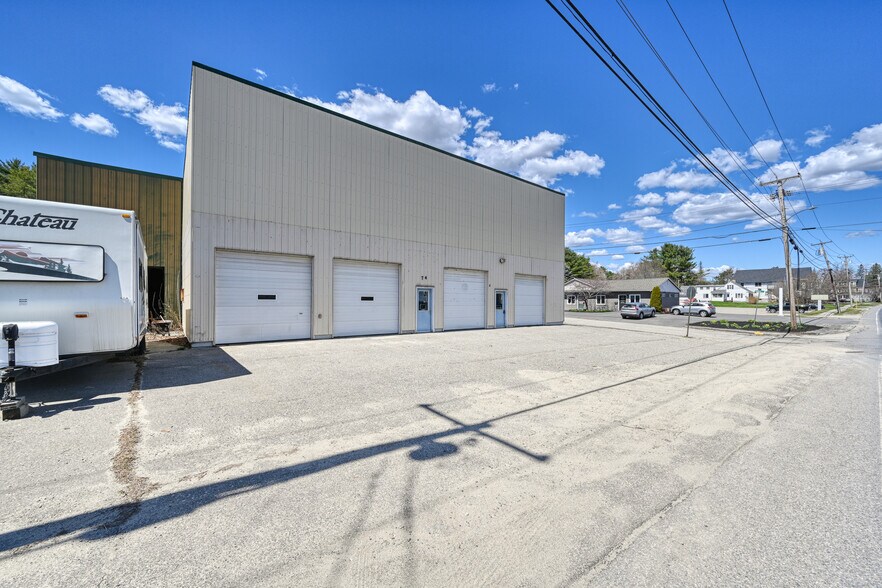 More Photos Of 74 Route 133, Winthrop Flex For Sale