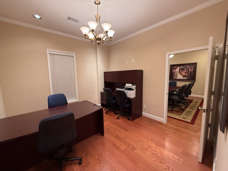More Photos Of 1110 Satellite Blvd, Suwanee Office For Sale