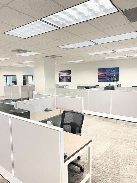 More Photos Of 3333 W Commercial Blvd, Fort Lauderdale Medical For Sale